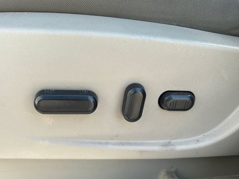 Used 2014 Ford Escape SE image 16