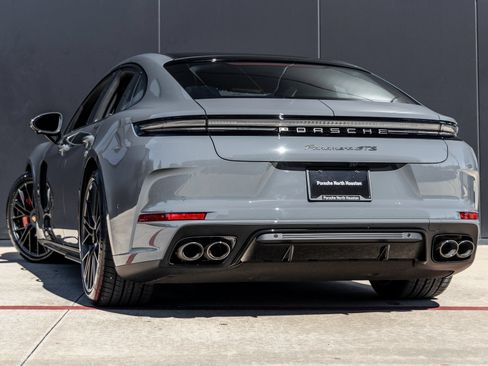 Certified 2026 Porsche Panamera GTS AWD/4WD image 3