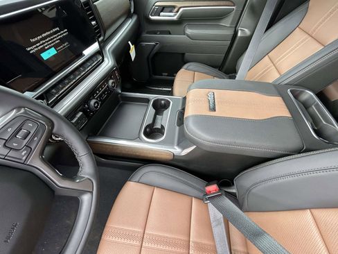 New 2026 Chevrolet Silverado 2500 High Country w/ High Country Premium Package image 10