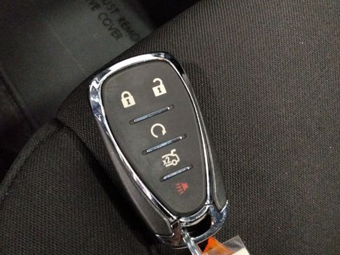 Used 2023 Chevrolet Malibu LS image 39