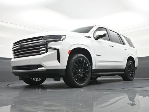 Used 2023 Chevrolet Tahoe High Country AWD/4WD image 24