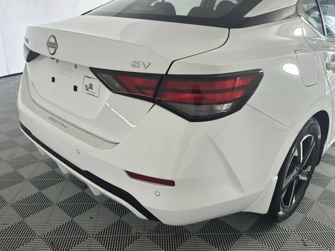 Certified 2024 Nissan Sentra SV FWD image 26