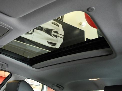 Used 2021 Honda Accord EX-L image 36