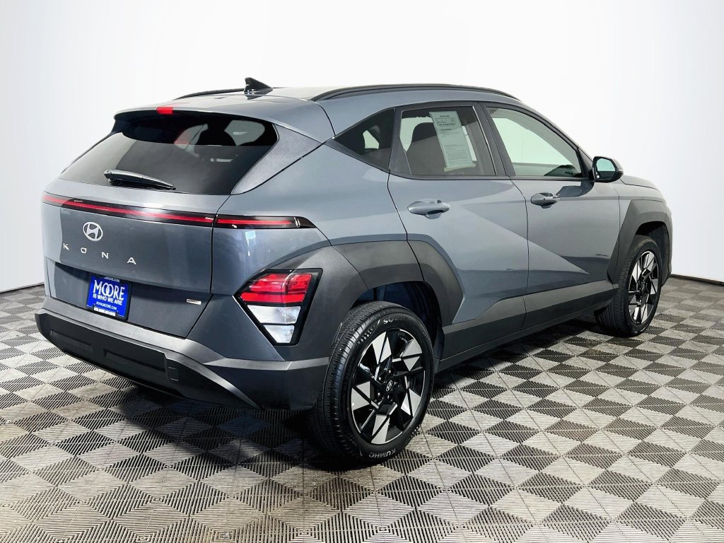 Used 2025 Hyundai Kona SEL AWD/4WD image 7