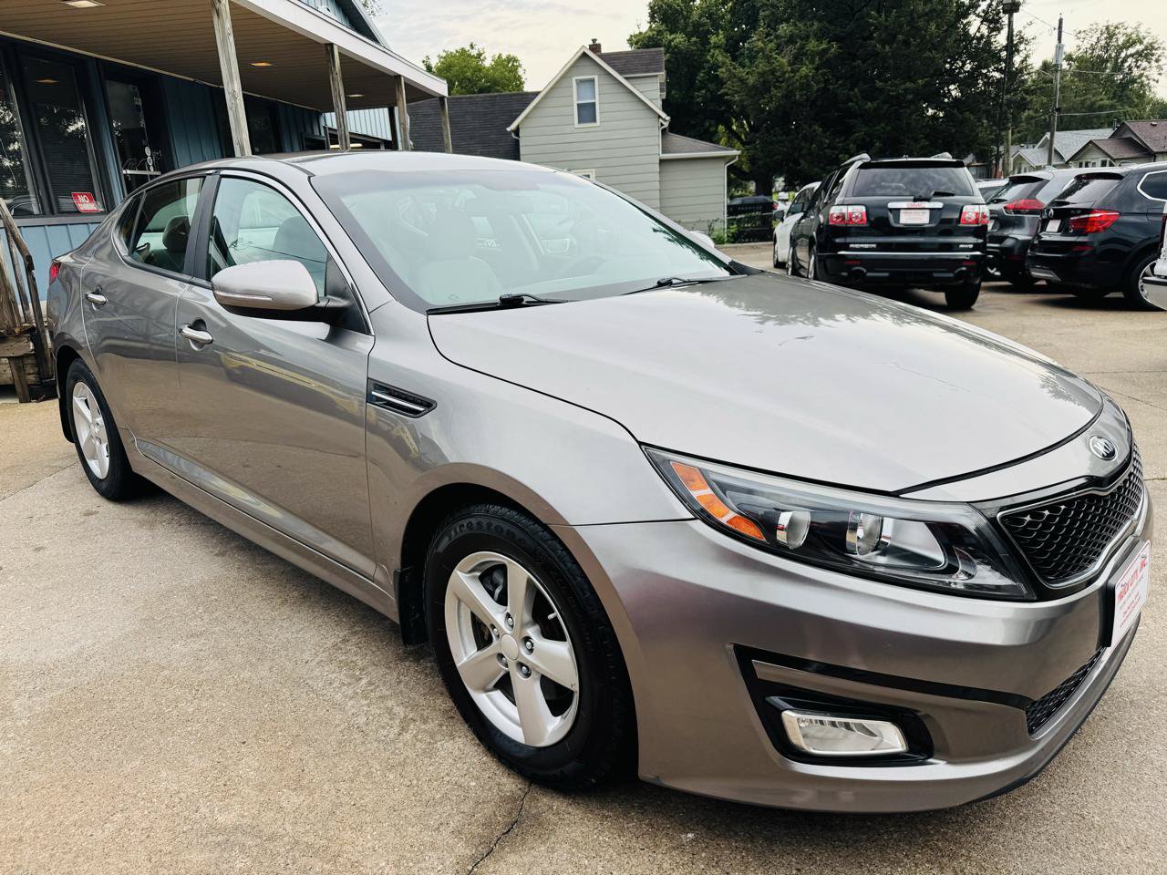 Used 2015 Kia Optima LX FWD image 1