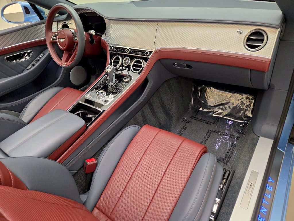 Used 2024 Bentley Continental GT AWD/4WD image 4