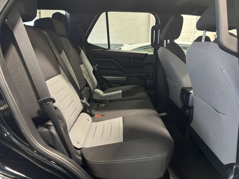 Used 2025 Toyota 4Runner TRD Off-Road image 37