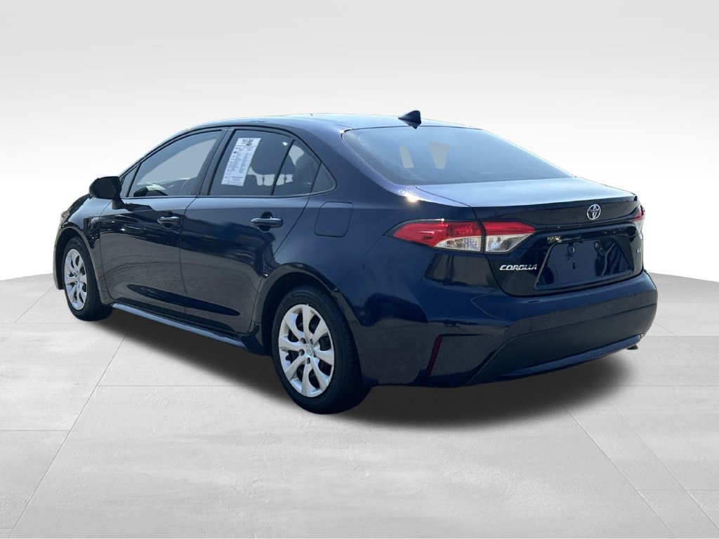 Used 2021 Toyota Corolla LE FWD image 5