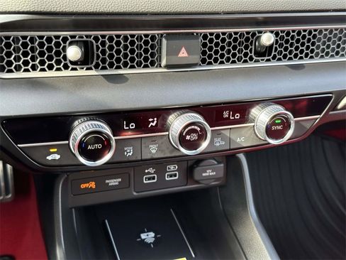 Used 2024 Honda Civic Type R image 5