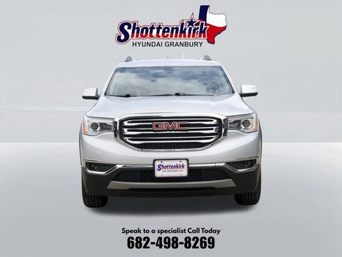 Used 2019 GMC Acadia SLE w/ Driver Alert Package I FWD image 2
