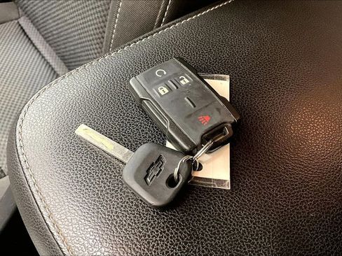 Used 2018 Chevrolet Colorado LT w/ LT Convenience Package AWD/4WD image 12