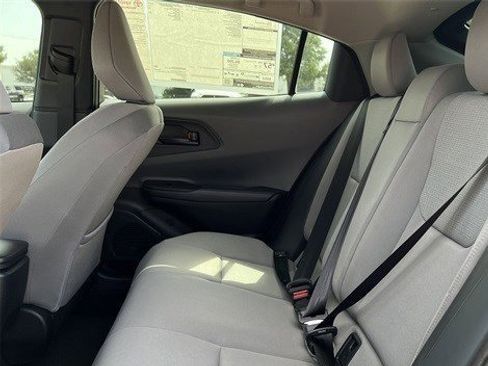 New 2026 Toyota Prius LE image 19