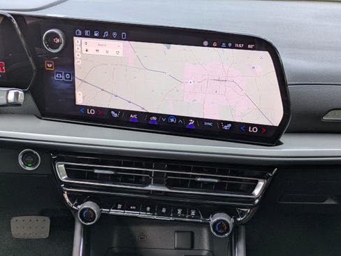 New 2026 Chevrolet Traverse LT image 20