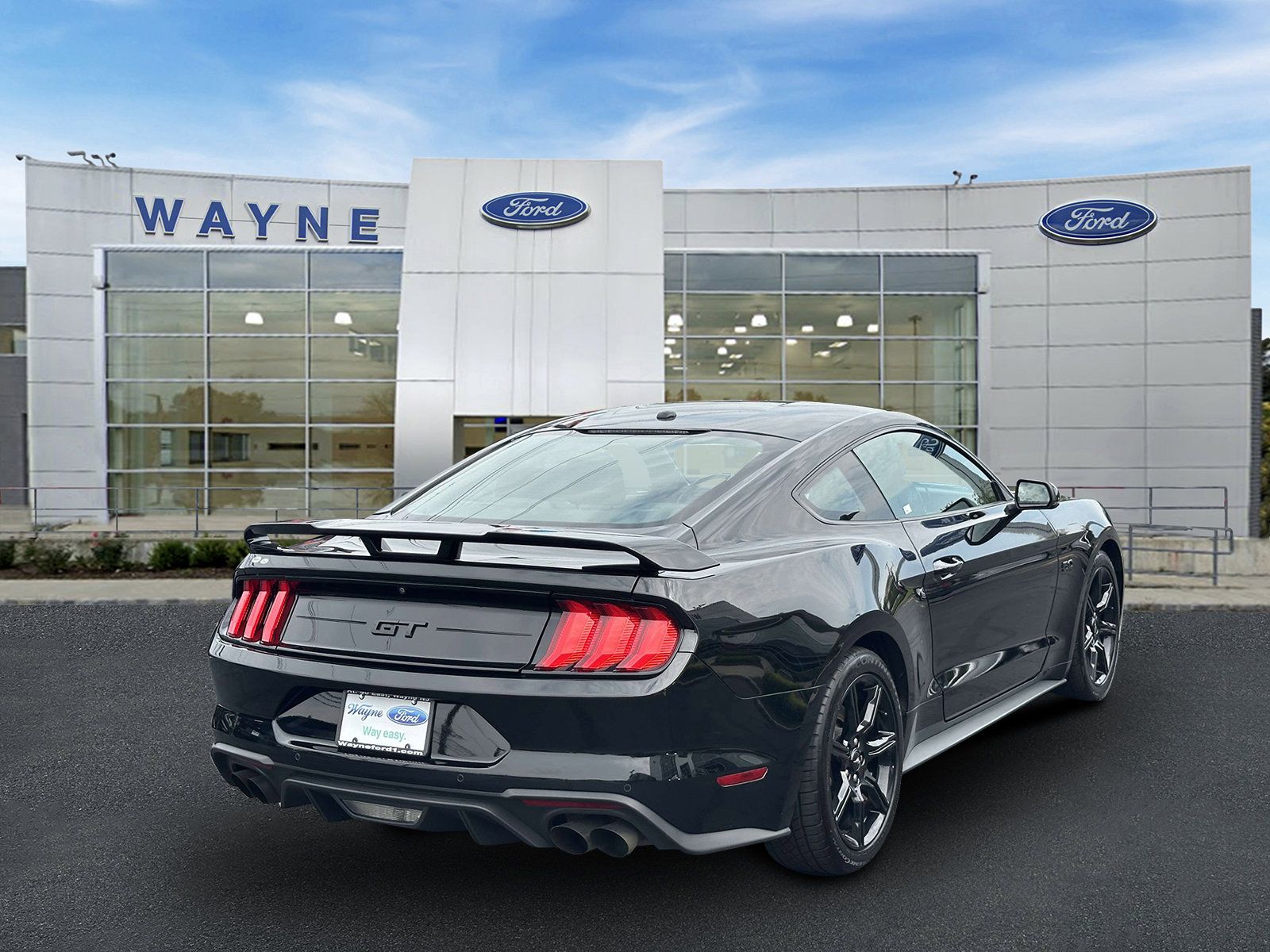 Used 2019 Ford Mustang GT Premium w/ Equipment Group 401A RWD image 5