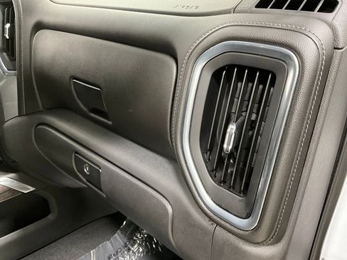 Used 2022 Chevrolet Silverado 1500 LTZ w/ LTZ Premium Package image 14