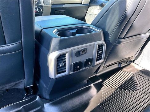 Used 2022 Ford F250 Lariat w/ Tremor Off-Road Package image 28