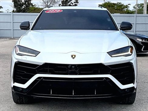 Used 2020 Lamborghini Urus image 10