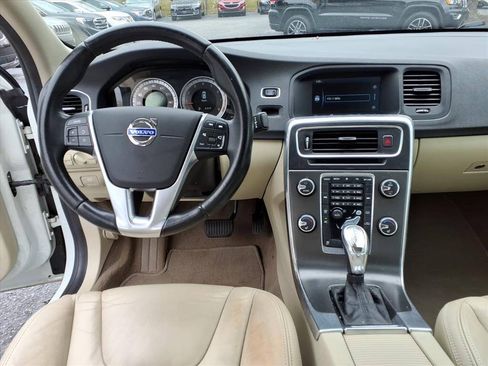 Used 2013 Volvo S60 T5 AWD/4WD image 13