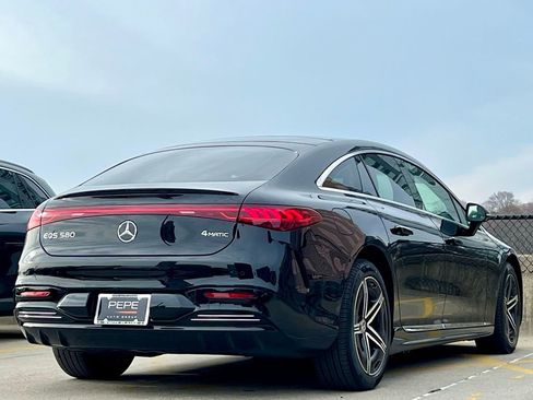 Certified 2024 Mercedes-Benz EQS 580 4MATIC Sedan image 7