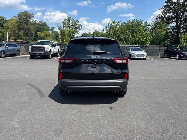 Used 2025 Ford Escape ST-Line Select AWD/4WD image 11
