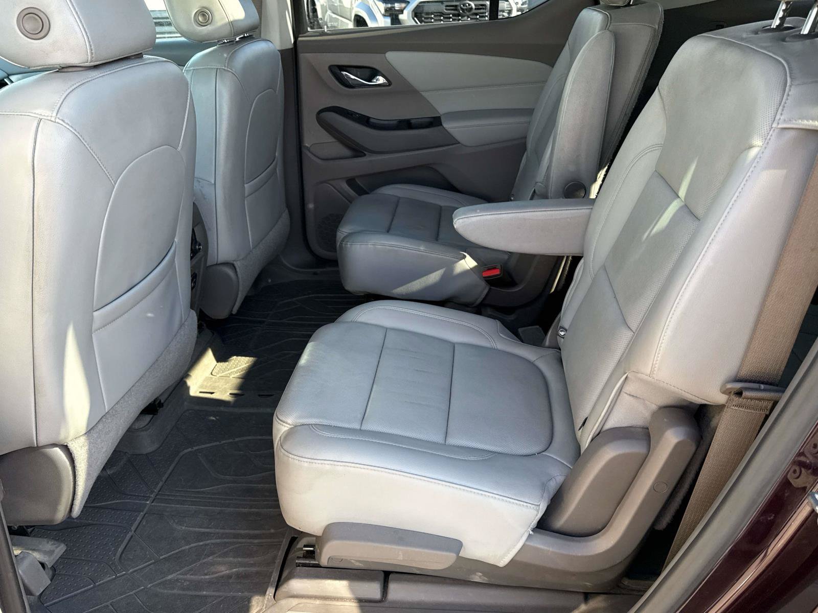 Used 2018 Chevrolet Traverse Premier AWD/4WD image 14