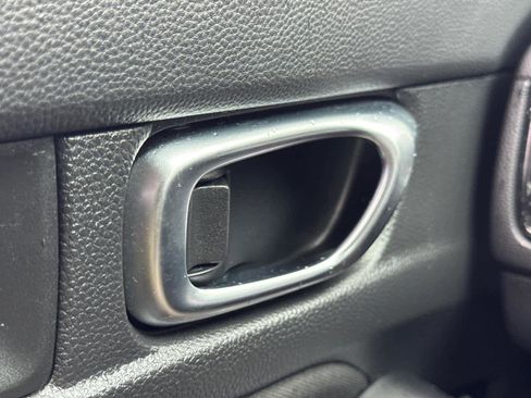 Used 2022 Honda Civic LX image 25