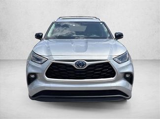 Used 2023 Toyota Highlander XLE AWD/4WD video 2