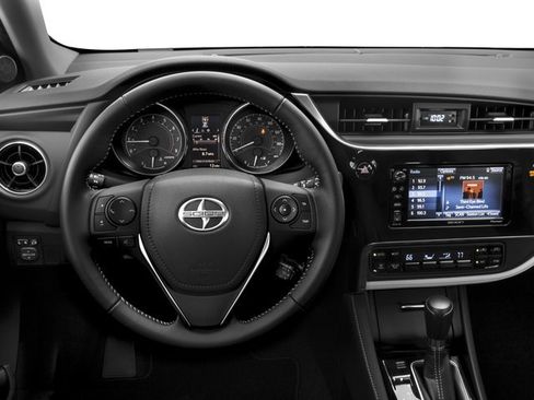 Used 2016 Scion iM FWD image 7