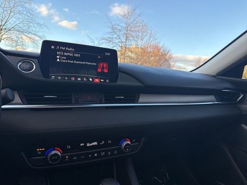 Used 2021 MAZDA MAZDA6 Grand Touring image 21