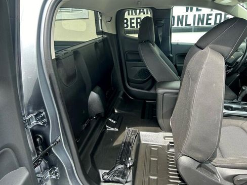 Used 2021 Chevrolet Colorado LT w/ Fleet Safety Package image 25