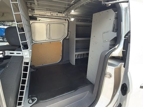 Used 2022 Ford Transit Connect XLT FWD image 30