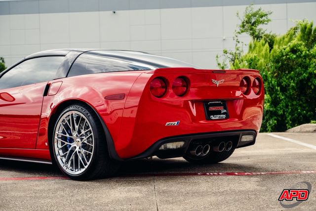 Used 2009 Chevrolet Corvette ZR1 w/ Preferred Equipment Group RWD image 63