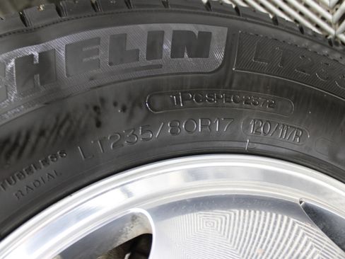 Used 2019 GMC Sierra 3500 Denali w/ Duramax Plus Package image 37