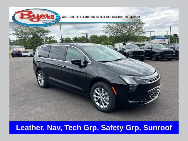 New 2027 Chrysler Pacifica Select w/ Family Tech Group AWD/4WD image 1