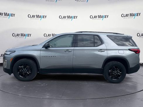 Used 2023 Chevrolet Traverse LS w/ Midnight/Sport Edition FWD image 2
