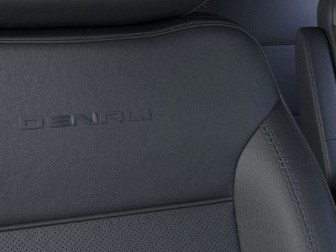 New 2026 GMC Yukon Denali w/ LPO, Floor Liner Package AWD/4WD image 21