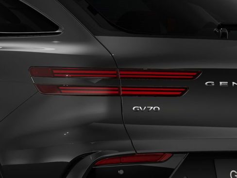 Used 2026 Genesis GV70 2.5T Sport Prestige image 10