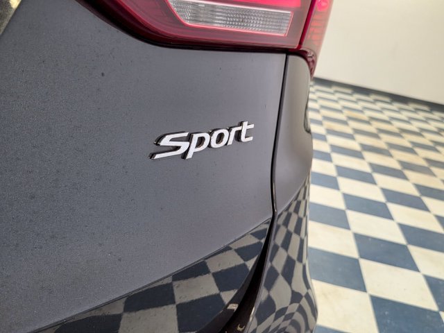 Used 2017 Hyundai Santa Fe Sport FWD image 7