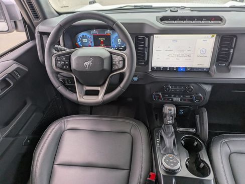 New 2025 Ford Bronco Badlands AWD/4WD image 14