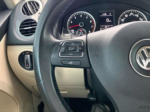 Used 2017 Volkswagen Tiguan S AWD/4WD image 24