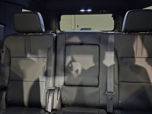 Used 2023 Chevrolet Tahoe RST image 27