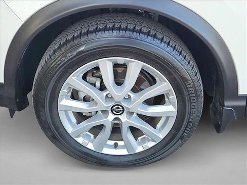 Used 2022 Nissan Rogue Sport SV w/ Technology Package AWD/4WD image 29