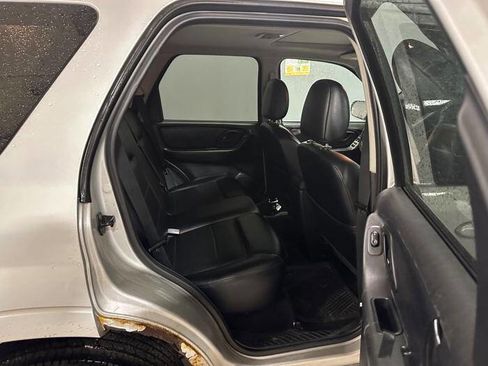 Used 2006 Ford Escape Limited image 28