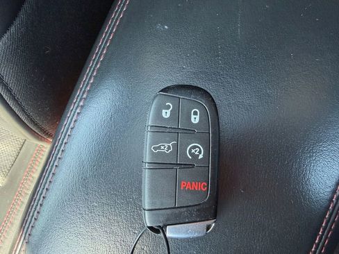 Used 2024 Dodge Durango GT RWD image 19