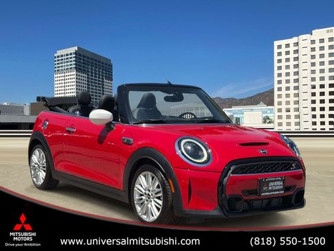 Used 2023 MINI Cooper S FWD image 1