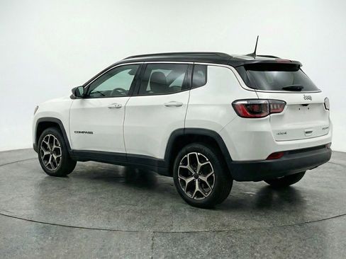 Used 2025 Jeep Compass Limited AWD/4WD image 6