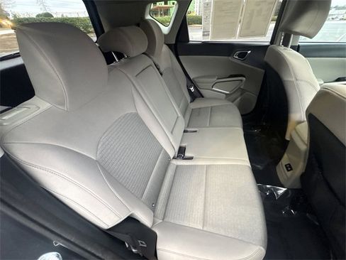 Certified 2024 Kia Soul EX image 16