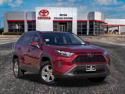 Used 2022 Toyota RAV4 XLE w/ Convenience Package