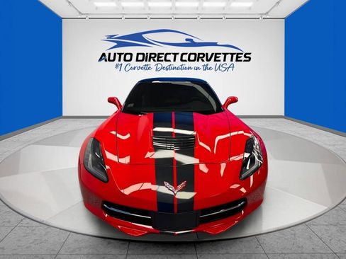 Used 2019 Chevrolet Corvette Stingray Coupe w/ 1LT RWD image 31