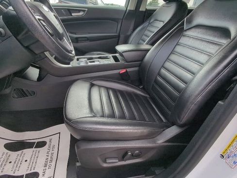 Used 2024 Ford Edge SEL AWD/4WD image 25
